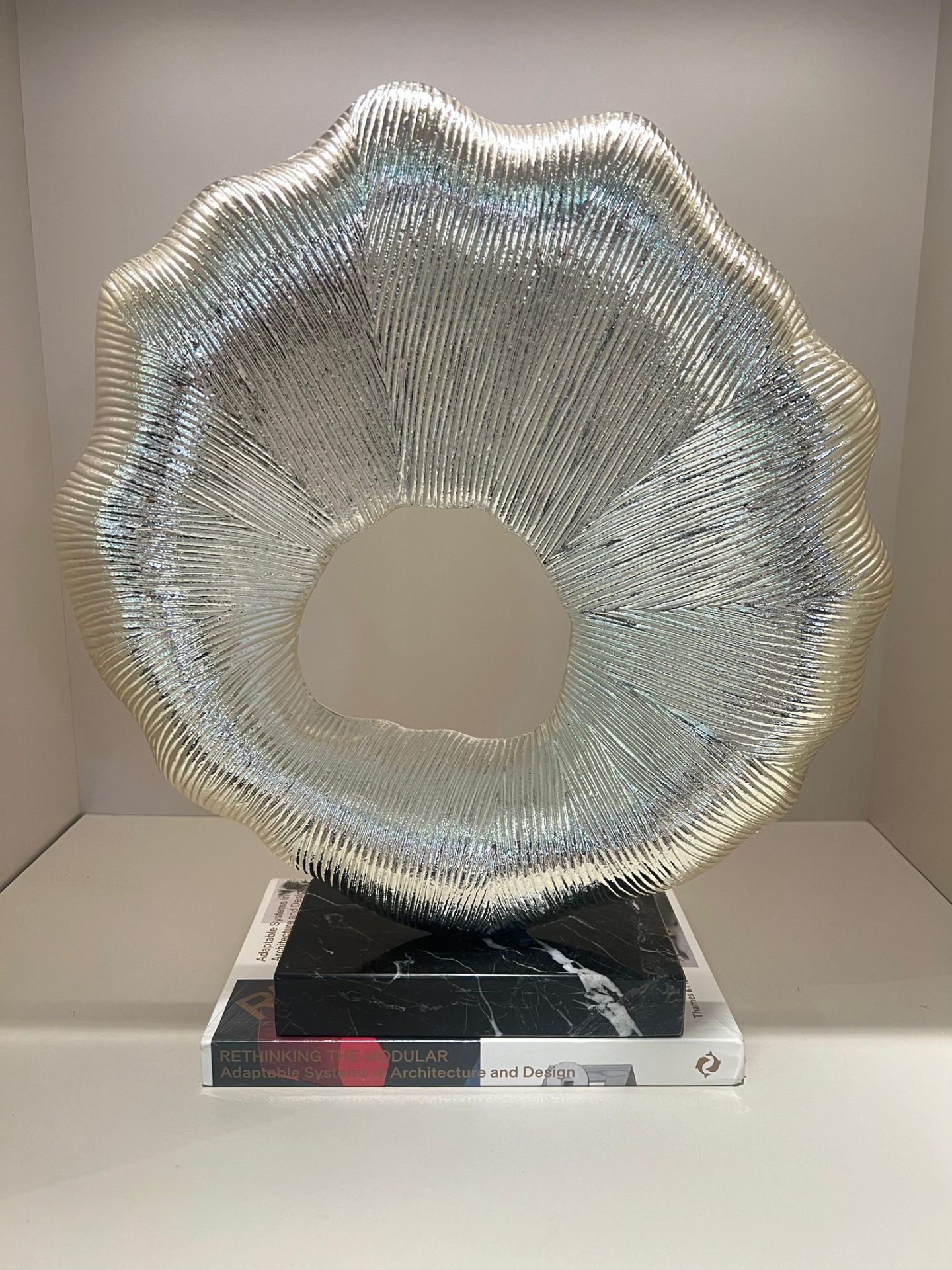 Mermer Kaideli Gramofon Dekor Gümüş