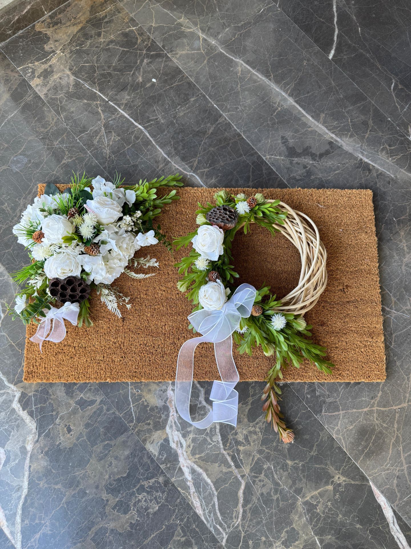 İkili Beyaz Tasarım Kapı Önü Paspas Set