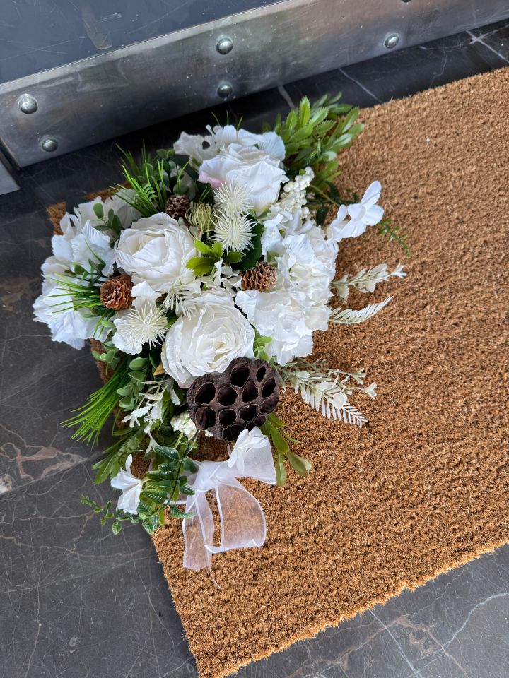 İkili Beyaz Tasarım Kapı Önü Paspas Set