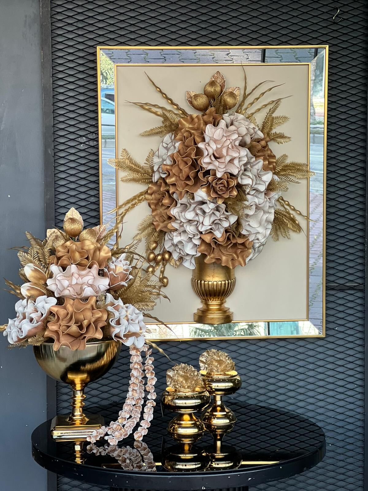 Lateks Çiçekli & Aynalı Gold Tablo No:33 (Sadece Tablo Fiyatıdır)