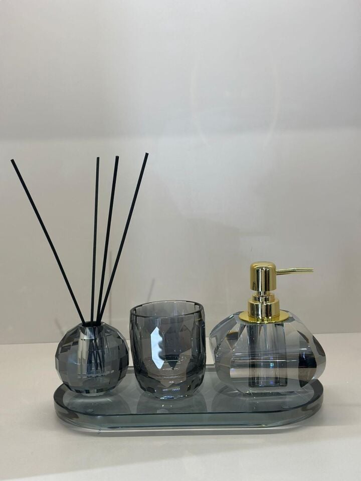 Kristal İthal  Banyo Seti - Füme No:3